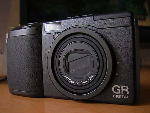 Ricoh GR